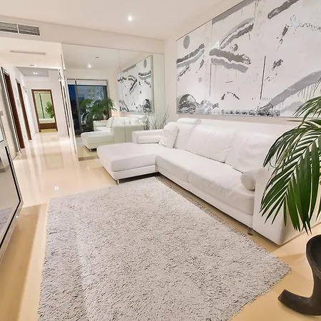 The Islands Apartment *